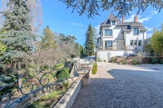  Maison � vendre 6 pi�ces 290 m�