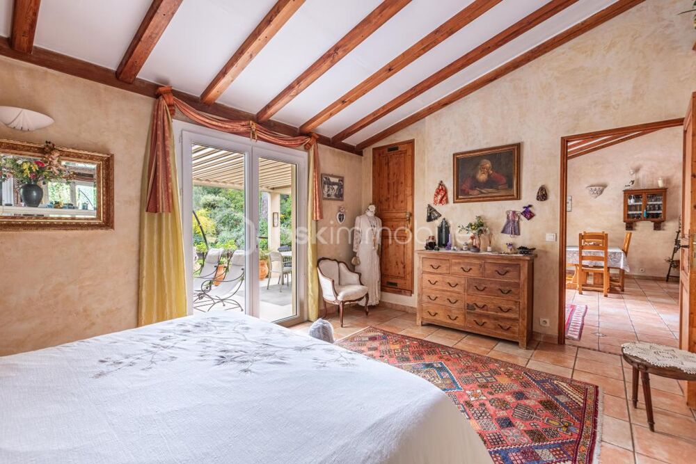 Vente Maison DPT VAR (83) - MAISON FAMILIALE  ATYPIQUE - QUARTIER DU DRAMONT - PROCHE DES PLAGES Saint raphael