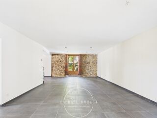  Maison à vendre 7 pièces 216 m²