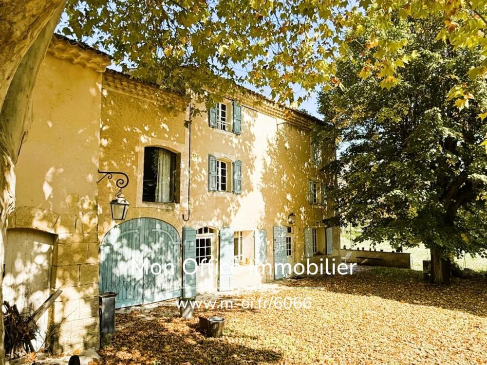 Vente Maison Référence : 6066-ANC - Bastide familiale avec dépendances et grand terrain à pied de La Tour d'Aigues La tour d aigues