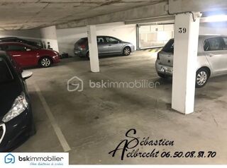  Parking / Garage  vendre  Lomme