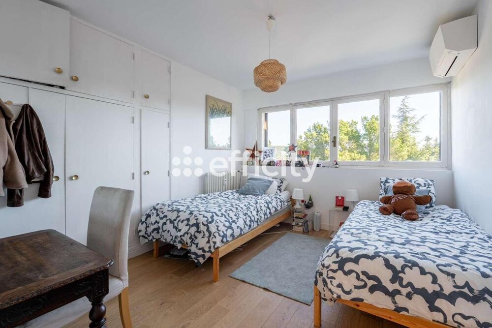 � vendre  Appartement Aix-en-Provence (13090)