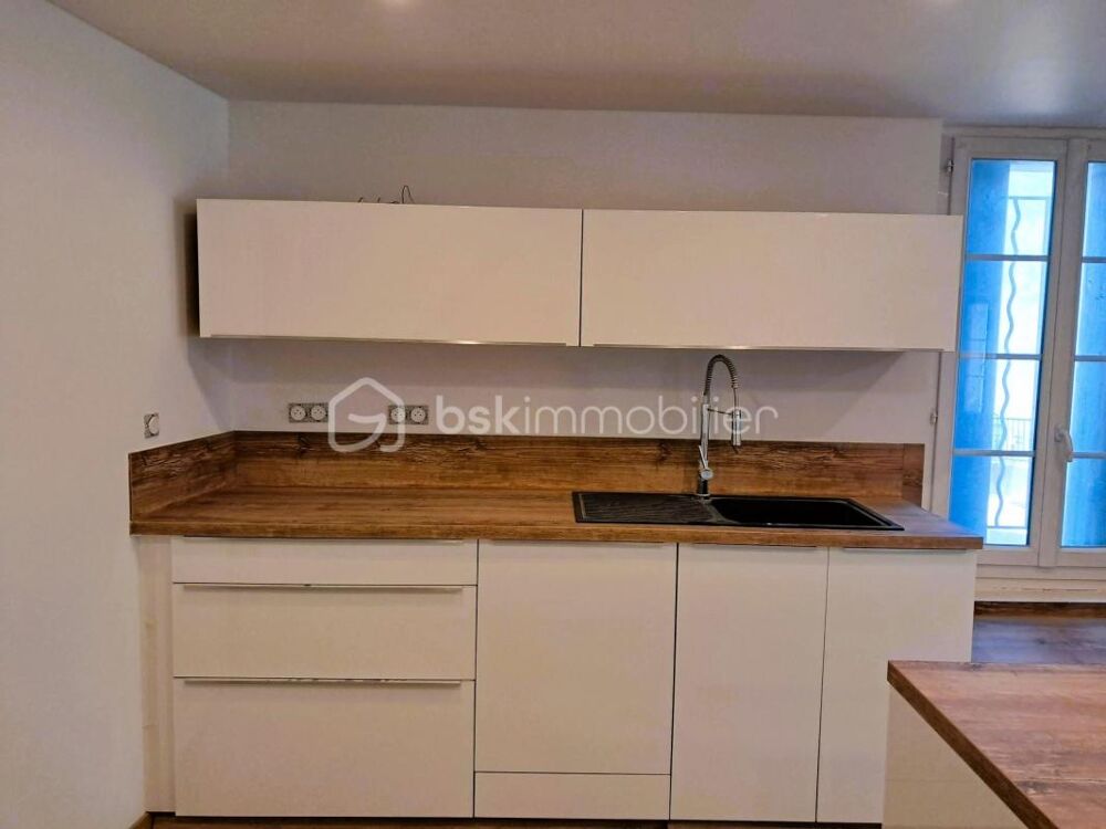 EXCLUSIVITÉ  Superbe maison de village de caractère entièrement rénovée  180 m² de charme et de prestations haut de gamme