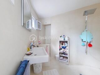 Vente Appartement APPARTEMENT T2 DE CHARME AU CŒUR DU VILLAGE MÉDIÉVAL- LE CASTELLET Le castellet