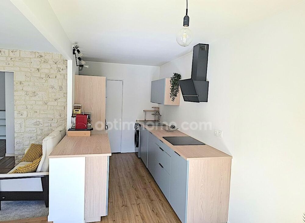 Vente Appartement Appartement - 4 pièces - 3 chambres - 79 m² - Balcon - Garage et Cave Lempdes