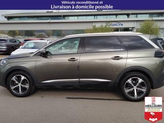 5008 Essence 130 Allure +Toit +Attelage +Grip 2017 occasion 10150 Lavau
