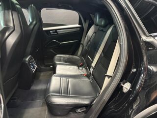 Cayenne E-Hybrid 3.0 V6 462 ch Tiptronic BVA Platinum Edition 2022 occasion 78200 Mantes La Jolie