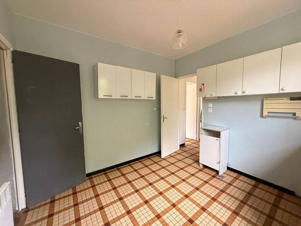 Vente Maison Maison à vendre 2 chambres sur terrain constructible  de 1200 m2 ( possibilité de seconde maison ) Lesparre medoc