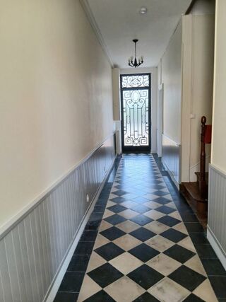  Maison à louer 3 pièces 101 m²