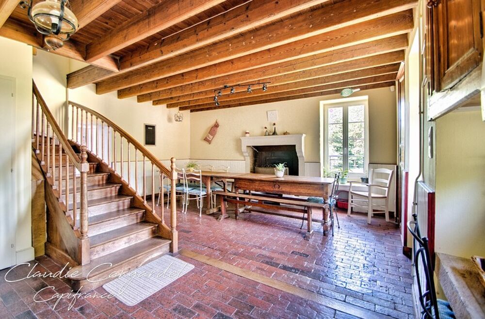 Vente Maison Propriété de charme en bord de rivière, avec activité de gîte Les HERBIERS (85) Chantonnay
