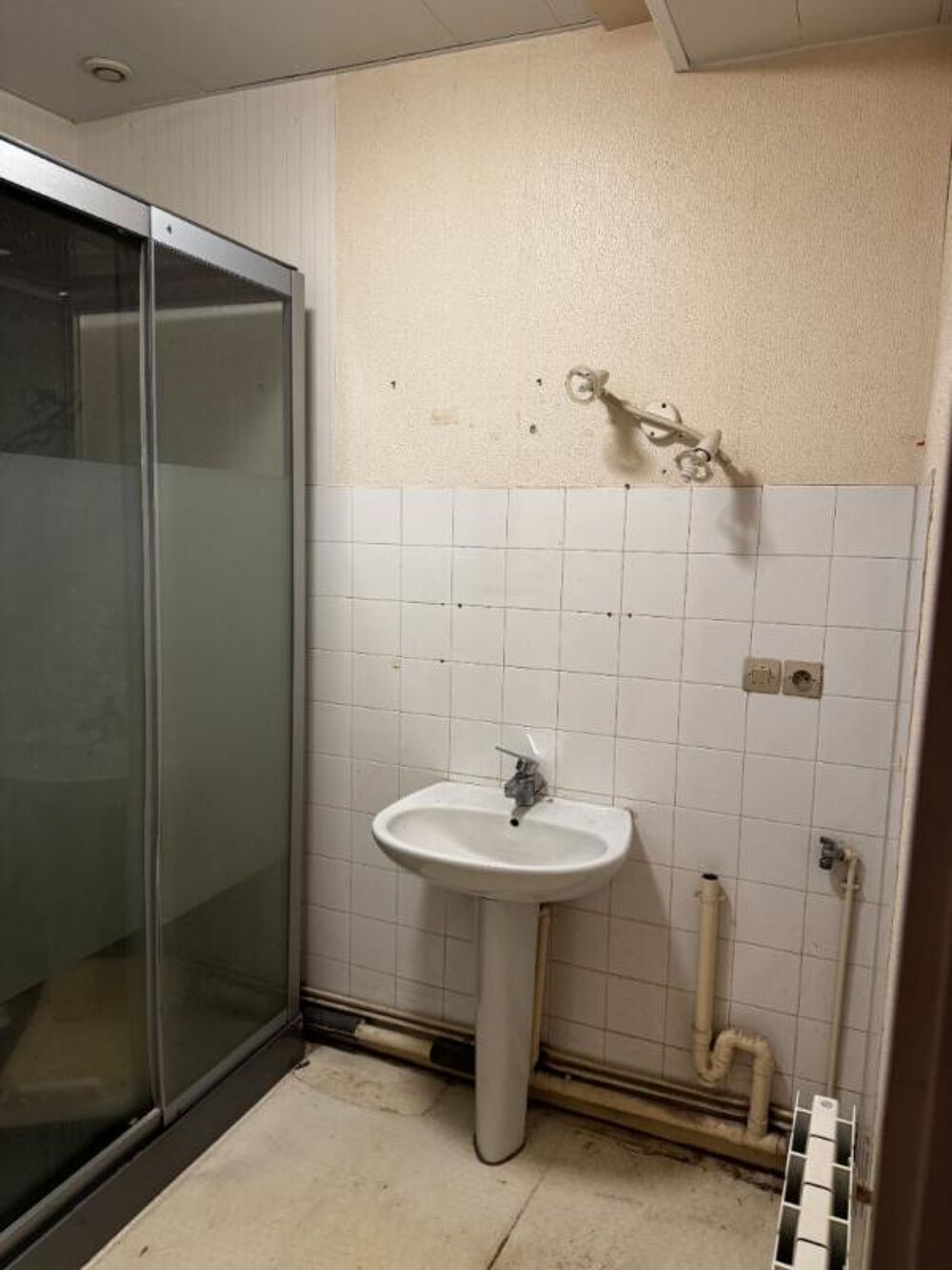 Vente Appartement LANGRES, Studio 30 m2, etage et grenier améngeables Langres