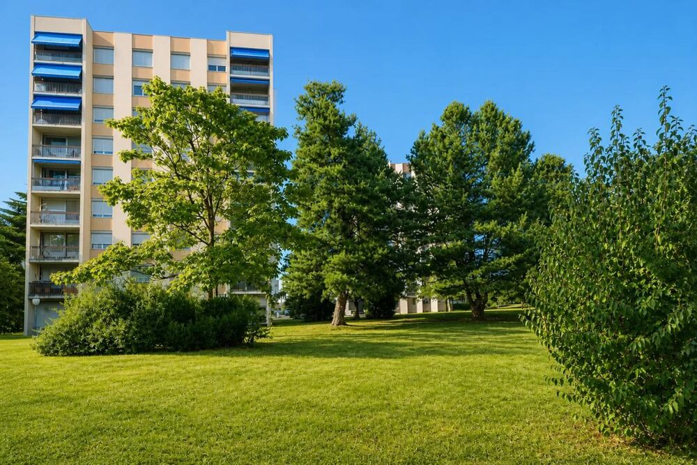 Appartement T3 - 73 m² - Saint-Genis-Laval