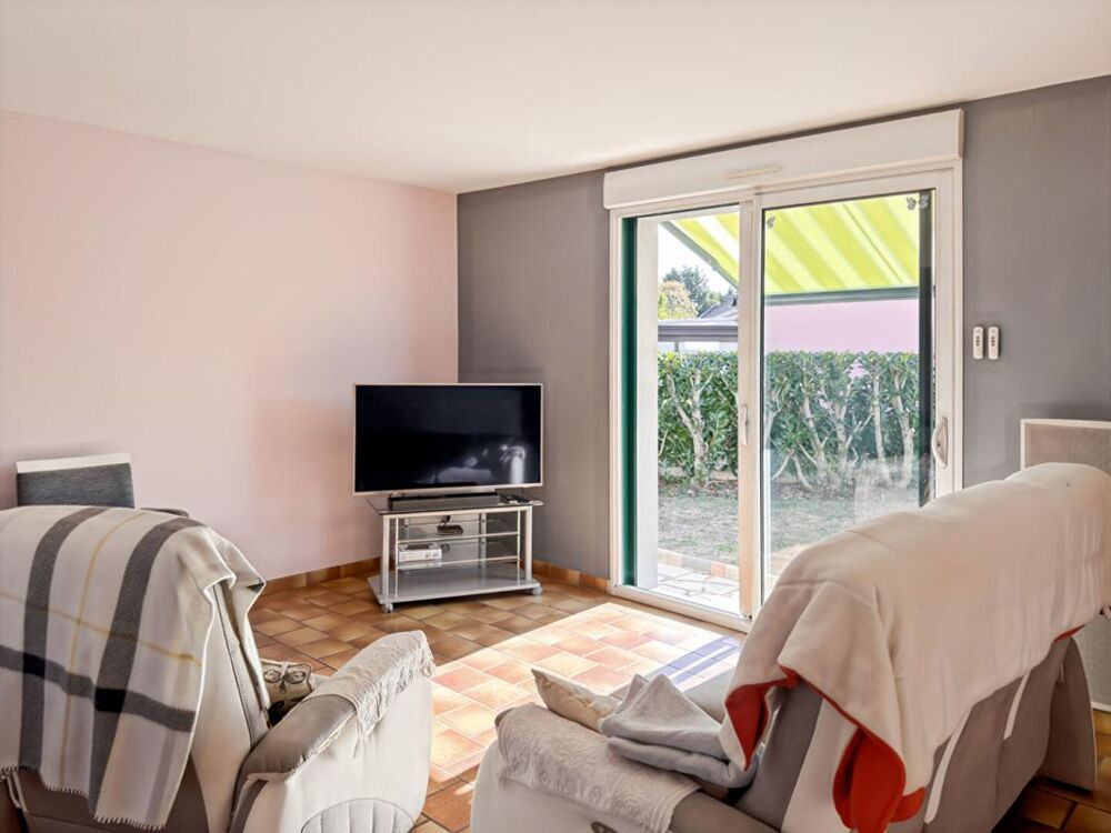 Vente Maison Maison Vion 7 pièce(s) 135 m2 Vion