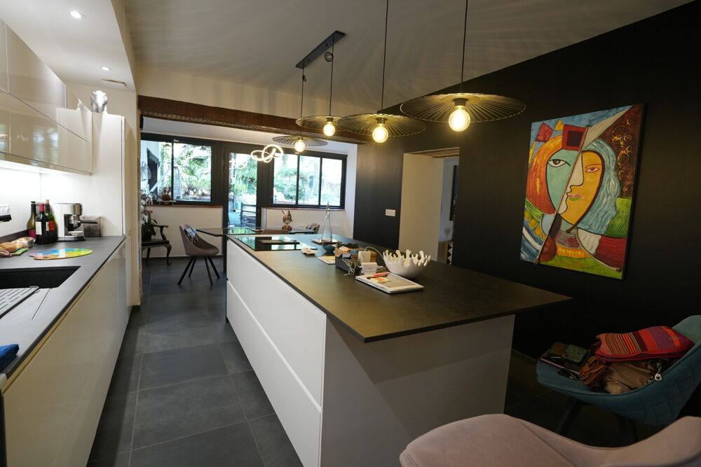 Vente Maison Demeure de caractère de 270m² avec piscine intérieure à 1h30 de Bordeaux et Toulouse Vianne