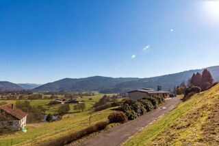  Propri�t�/ch�teau � vendre 10 pi�ces 195 m�