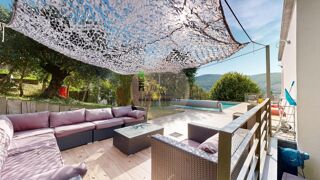  Villa à vendre 8 pièces 211 m²