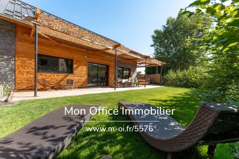   R�f�rence : 5576-BAU. - Chalet de 2025 - 175m� - 5 chambres - Jardin- 5mn d'Embrun et du Lac Chalet - 7 pi�ce(s) - 175 m�