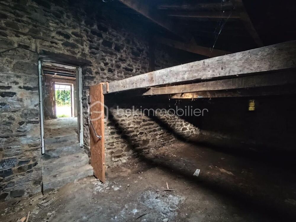 Vente Propriété/Château Maison Pierre avec dépendances à restaurer Juvigne