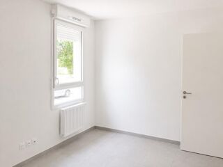  Appartement à louer 2 pièces 37 m²