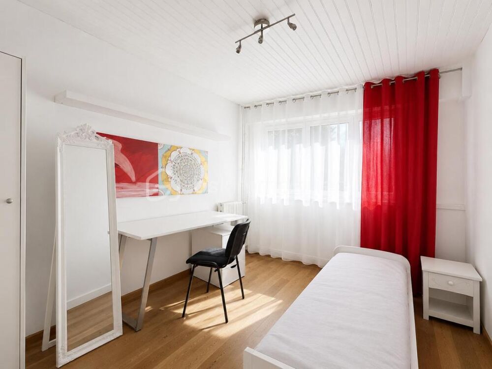 Vente Appartement Appartement T5 - 104m² avec balcon, parking et cave Saint herblain