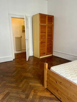  Appartement � louer 4 pi�ces 92 m�