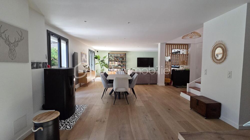 Vente Propriété/Château MAISON DE 7 PIECES 190 M2 type ROSEMARY Ozoir la ferriere
