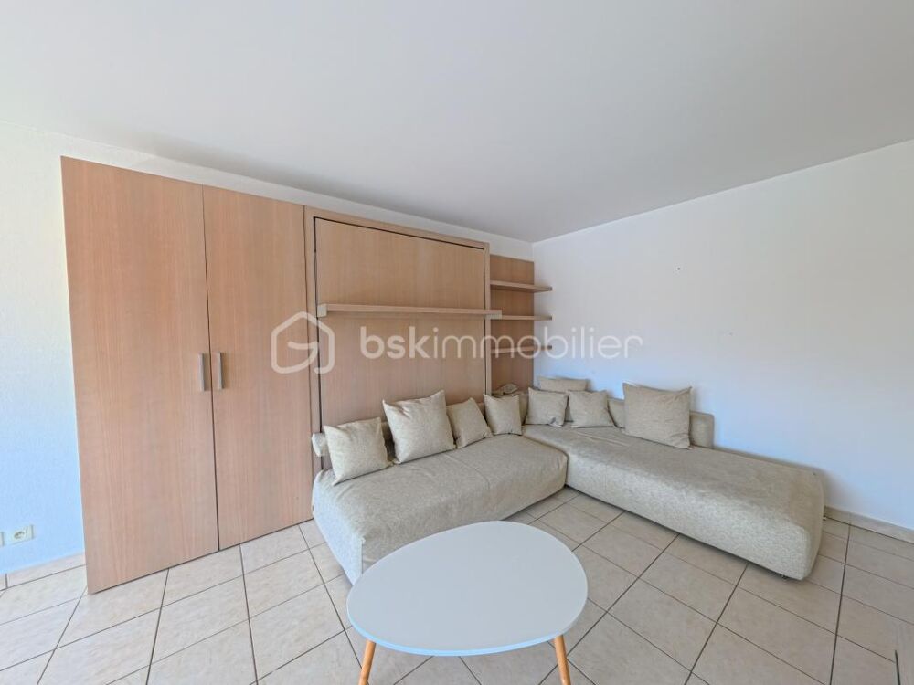 Vente Appartement T2 en Dernier Étage avec Vue Dégagée – À 200m des plages de Golfe-Juan ! ? Golfe juan
