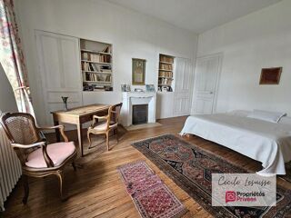  Maison à vendre 15 + pièces 451 m²