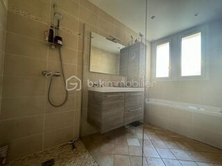  Maison � vendre 6 pi�ces 203 m�