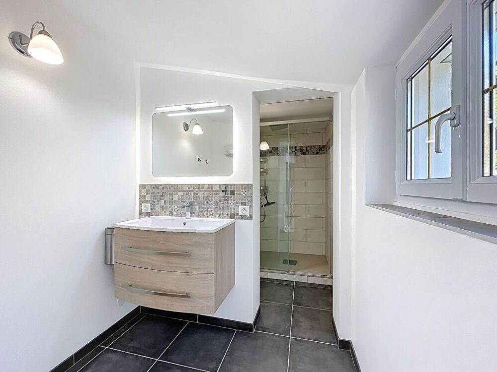  vendre  Villa Le Cannet-des-Maures (83340)