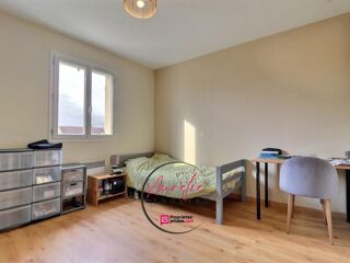  Maison � vendre 9 pi�ces 202 m�