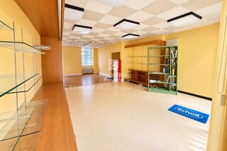  Immeuble à vendre 8 pièces 238 m²
