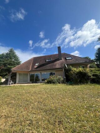  Maison � vendre 8 pi�ces 235 m�