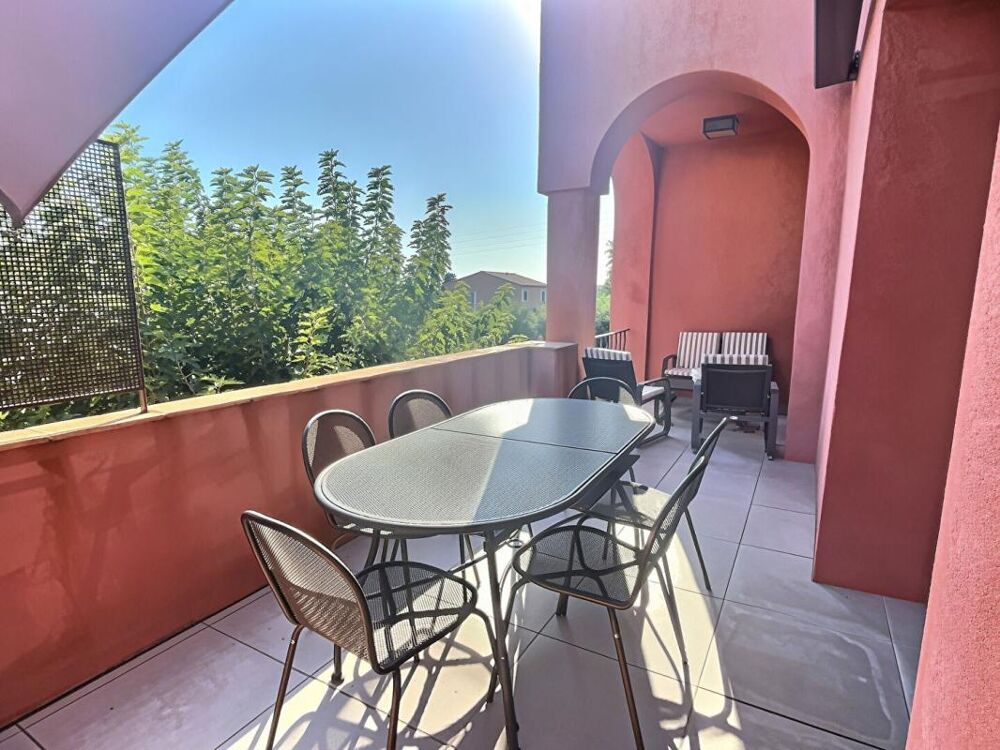 Villa d'architecte 165 m2 prox centre Bandol 1 450 000