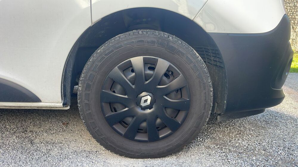 Trafic CABINE APPROFONDIE 6 places 1.6 dCi 145 Grand Confort L2h1 2019 occasion 23200 Saint Amand