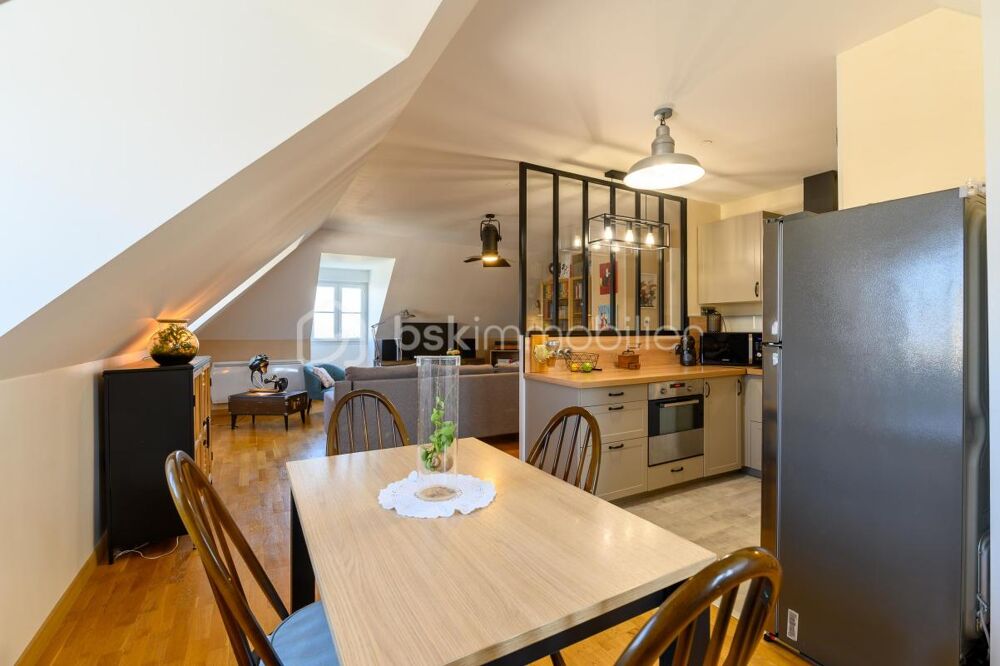 Vente Appartement F3 95m2 – UN BIEN RARE AUX VOLUMES EXCEPTIONNELS Magny le hongre