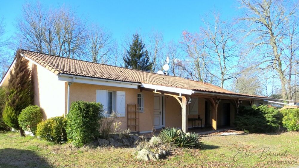 SAINT MAGNE - maison de plain-pied de 108 m² + annexes sur terrain dune superficie de 6 600 m² divisible