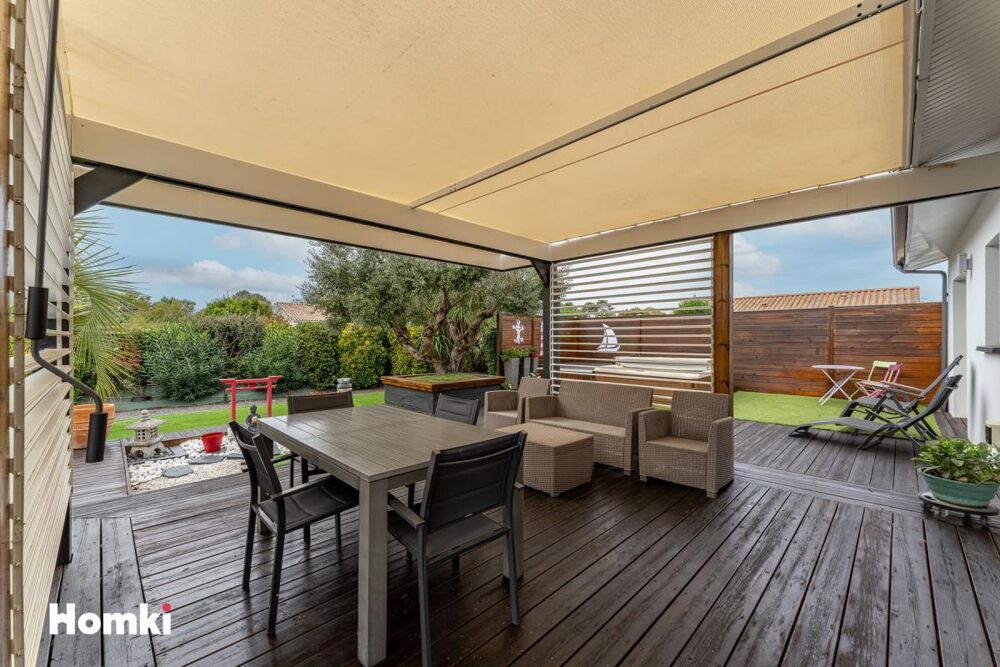 Vente Maison GASTES – Maison contemporaine avec SPA HotSpring, jardin sans vis-à-vis et vaste abri couvert Gastes