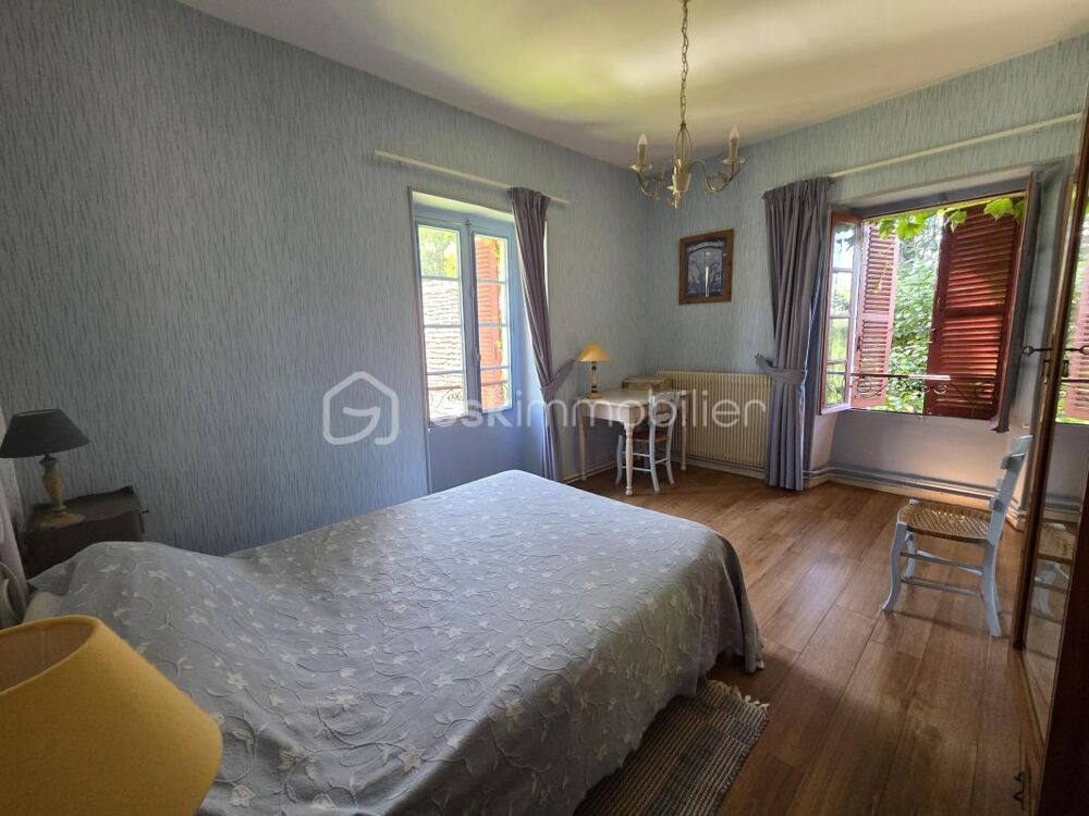 � vendre  Propri�t�/ch�teau Salies-de-B�arn (64270)