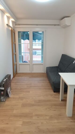  Appartement à louer 3 pièces 45 m²