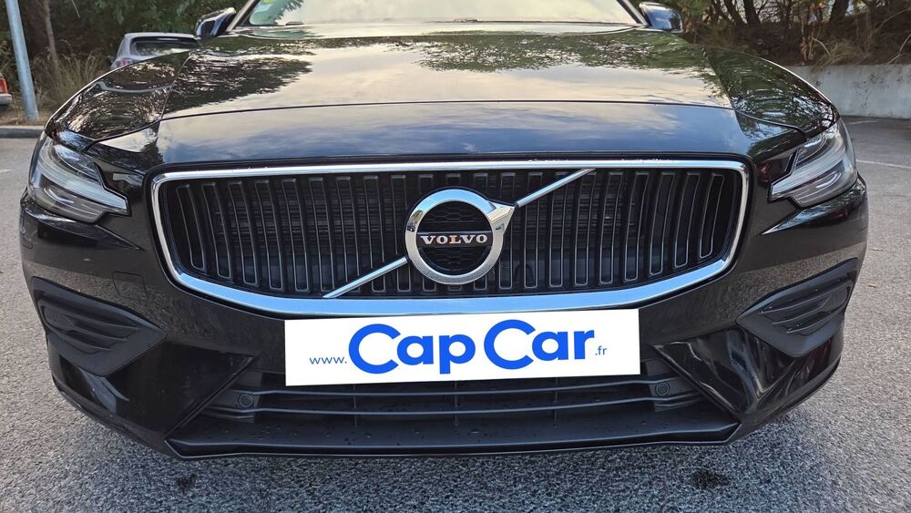 V60 2.0 D4 190 Geartronic8 Momentum - Automatique 2019 occasion 83310 Cogolin