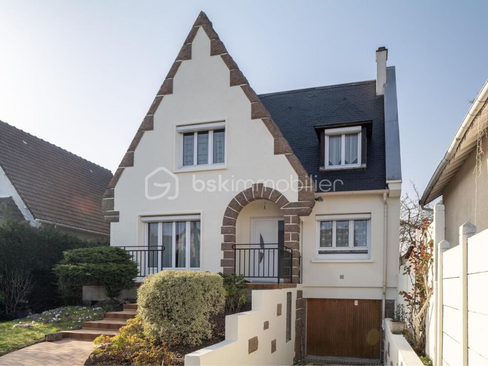 MAISON FAMILIALE 5 PIÈCES AVEC SOUS-SOL TOTAL - PROXIMITÉ RER D, COMMERCES ET ÉCOLES À PIED