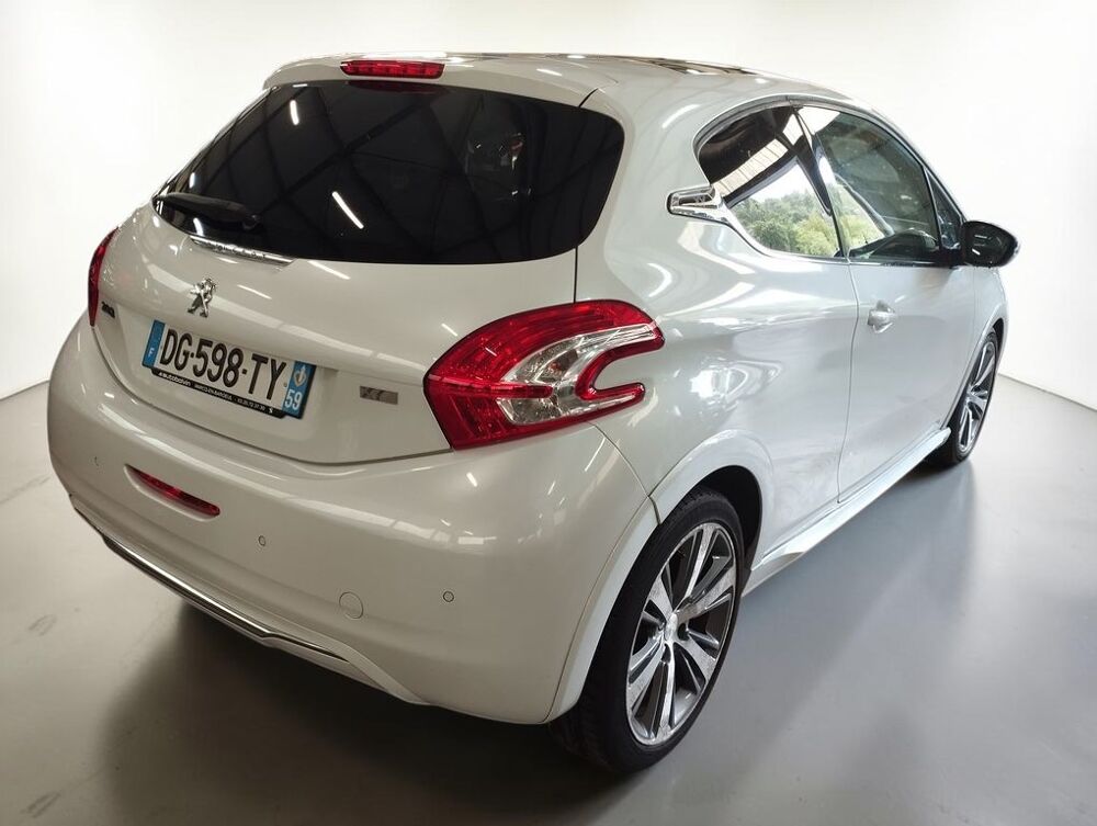 208 1.6 E-HDI 92 XY 3P 2014 occasion 06640 Saint-Jeannet