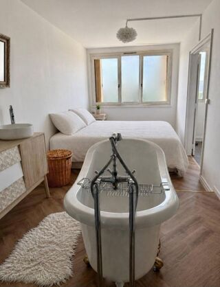  Appartement à louer 2 pièces 53 m²
