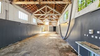  Immeuble à vendre 15 + pièces 200 m²