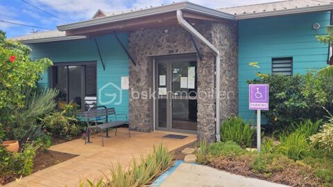 Location Local Bureau de 155 m² sur L'Étang-Salé 4990 97427 L etang sale