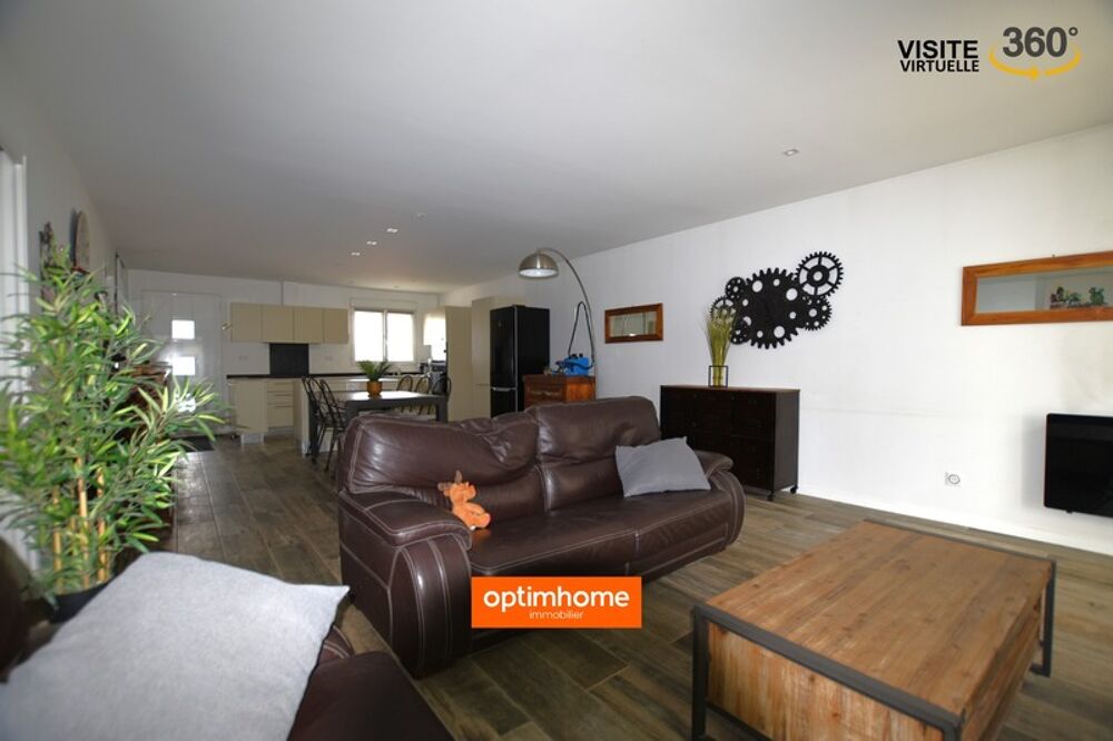 Maison attenante avec studio à aménager