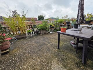  Immeuble à vendre 8 pièces 167 m²
