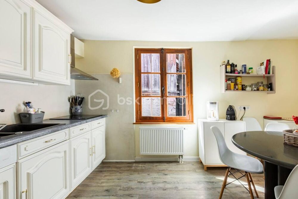 Vente Maison Maison alsacienne au cœur de Ribeauvillé – Vendue entièrement meublée avec garage et parking Ribeauville