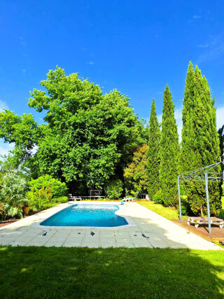  Maison � vendre 6 pi�ces 219 m�